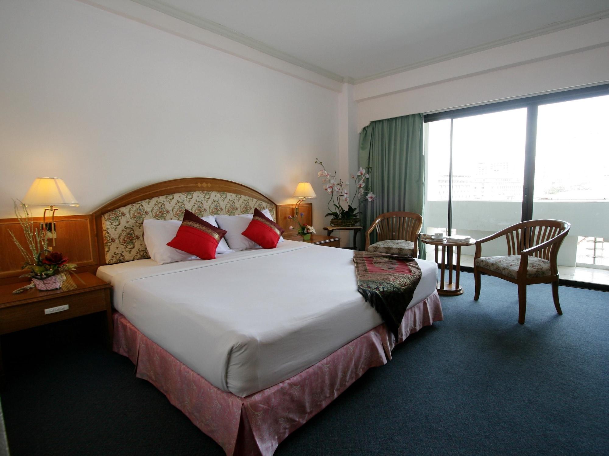 Hatyai Merridian Hotel Хат Яй Екстериор снимка