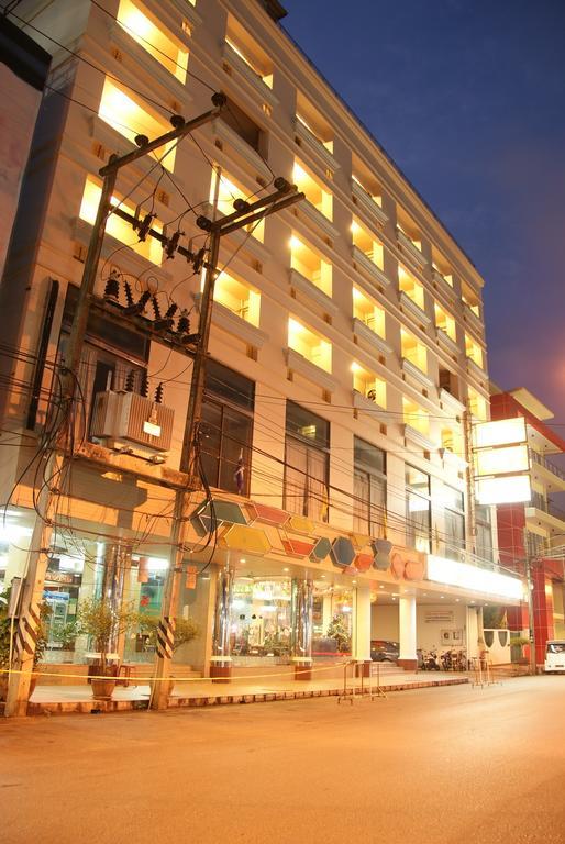 Hatyai Merridian Hotel Хат Яй Екстериор снимка