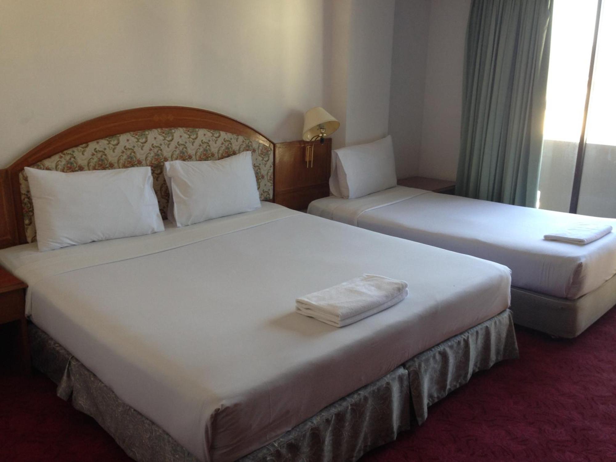 Hatyai Merridian Hotel Хат Яй Стая снимка