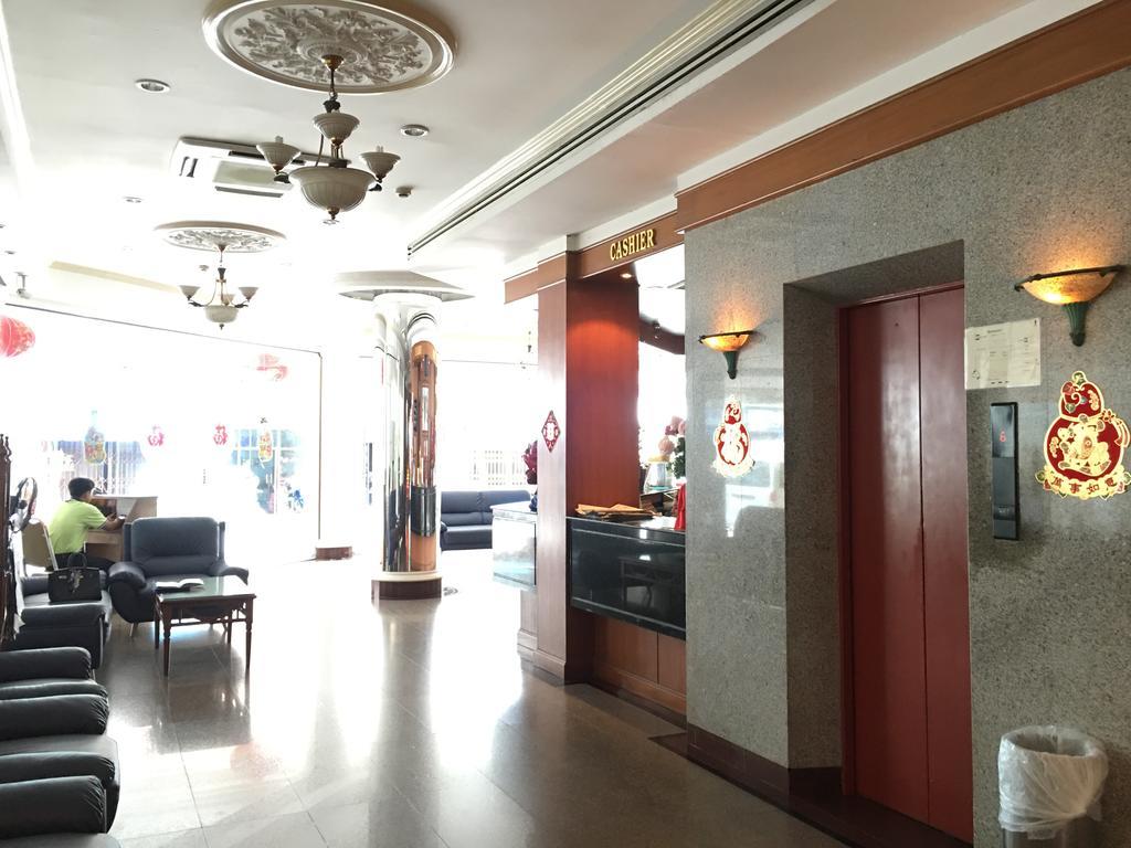 Hatyai Merridian Hotel Хат Яй Екстериор снимка